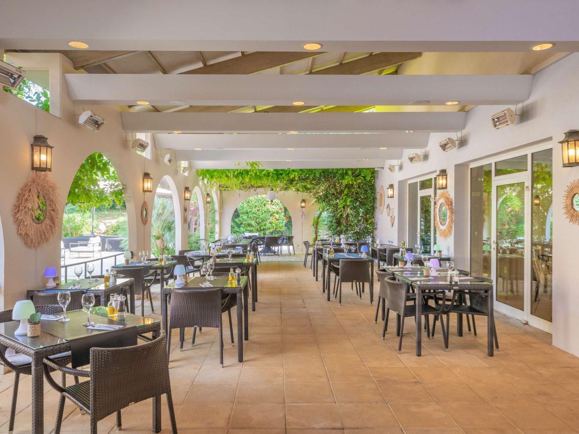 Mercure Antibes Sophia Antipolis Valbonne Buitenkant foto